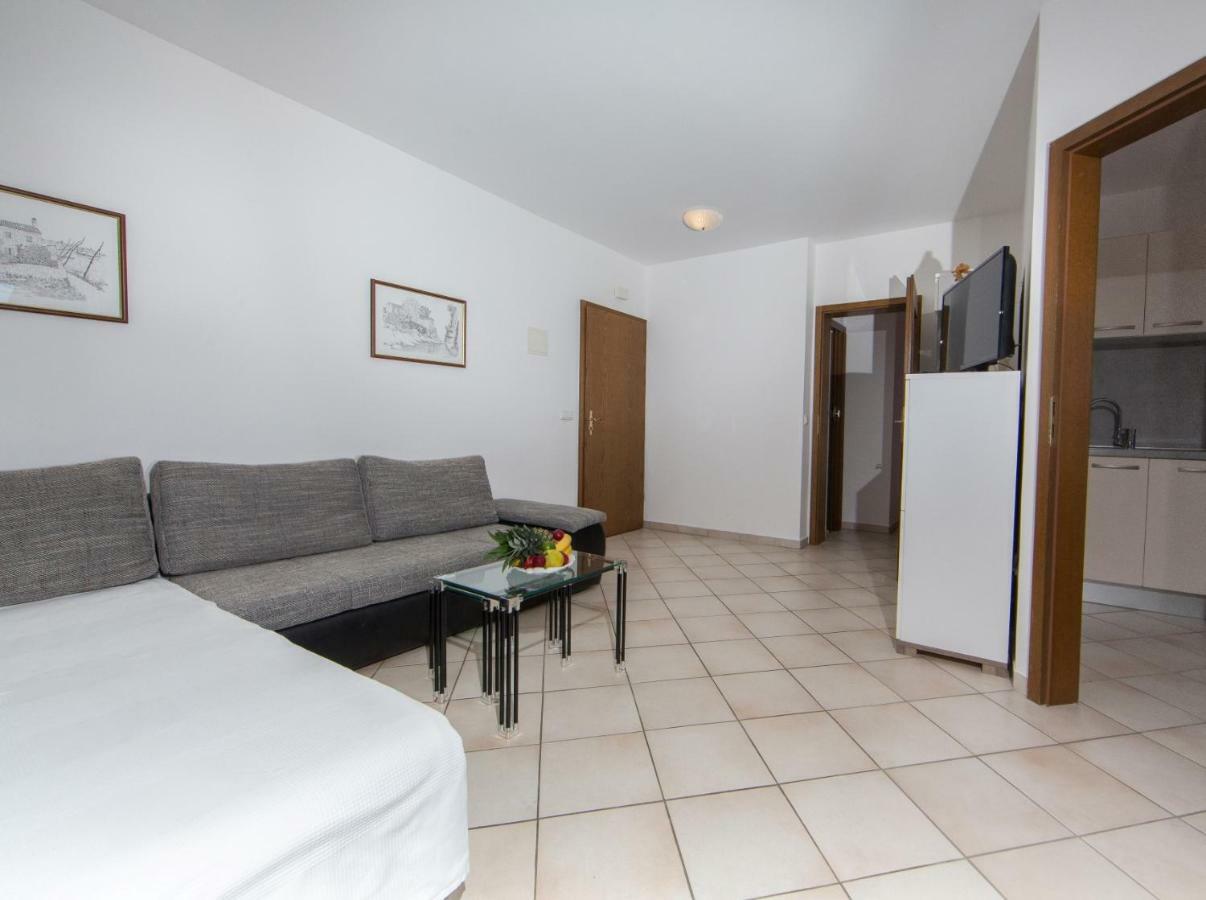 PUY Apartments Sanmichel מראה חיצוני תמונה