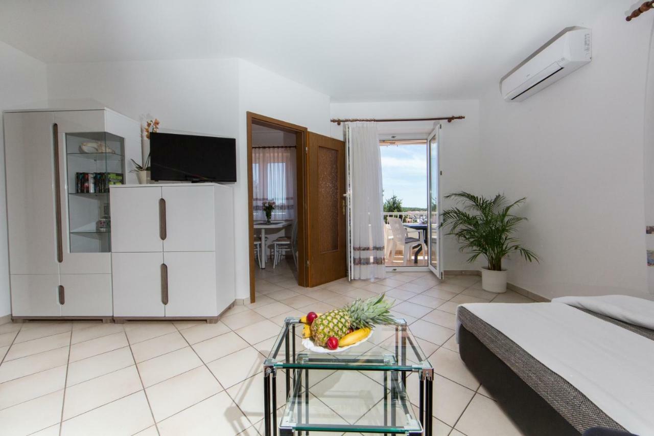 PUY Apartments Sanmichel מראה חיצוני תמונה
