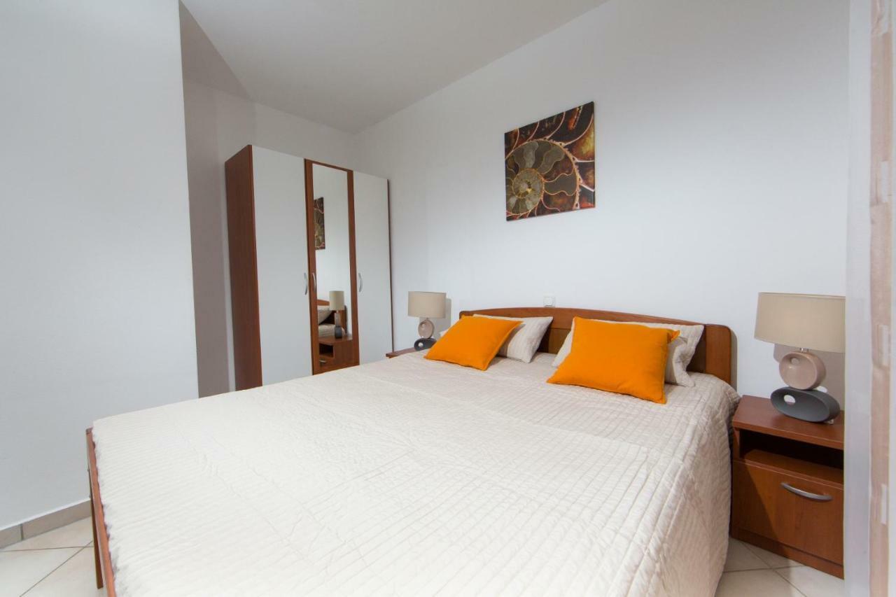 PUY Apartments Sanmichel מראה חיצוני תמונה